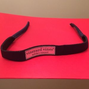 Vineyard vines croakies